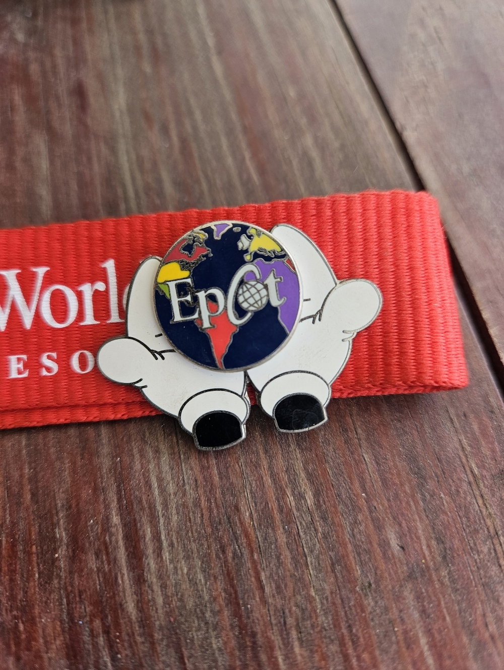 Vintage Walt Disney World Pin Lot 2000 2006 EPCOT Eeyore Mickey Planet Hollywood - Picture 3 of 13